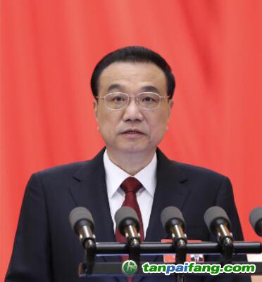 李克強(qiáng)總理作政府工作報告（文字摘要）