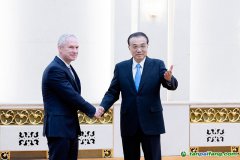 李克強(qiáng)會(huì)見第77屆聯(lián)合國(guó)大會(huì)主席克勒希：加強(qiáng)在可持續(xù)發(fā)展、應(yīng)對(duì)氣候變化等領(lǐng)域的協(xié)調(diào)配合，共同應(yīng)對(duì)全球性挑戰(zhàn)